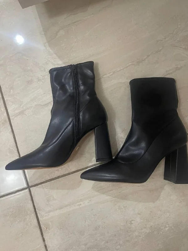 Женские ботинки на каблуке ALDO