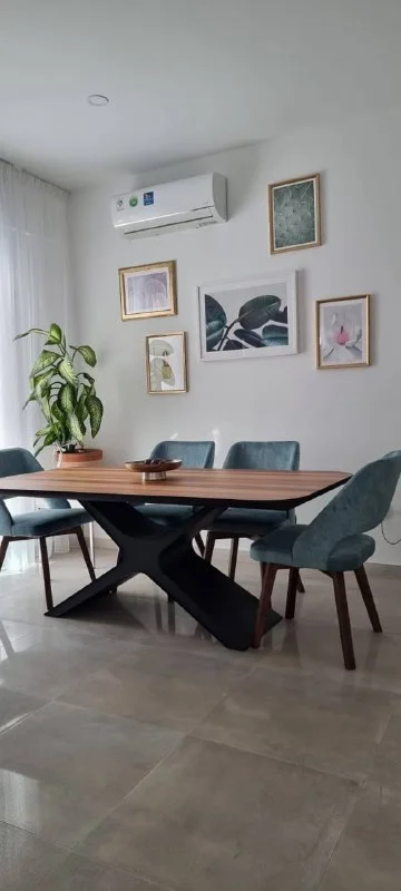 Обеденный стол Benehome с 6 стульями