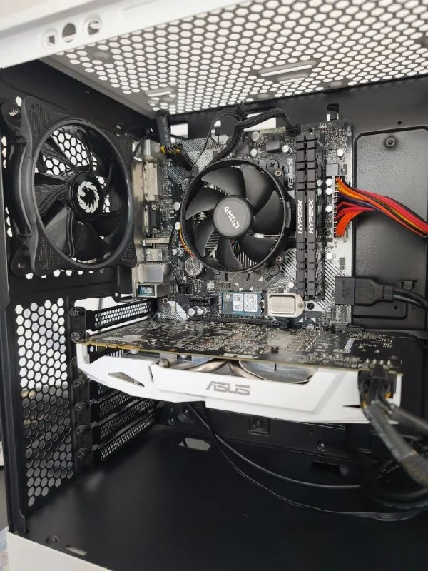 Игровой ПК комплект: AMD Ryzen 5, GTX 1070, 2К монитор LG