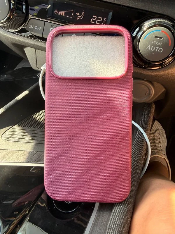 Чехол и защитные стекла для iPhone 18 Pro
