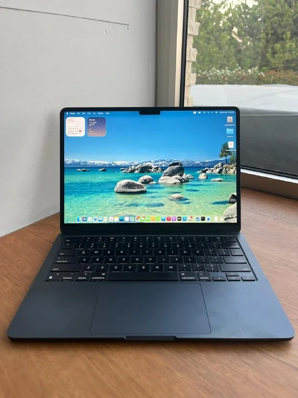 MacBook Air M2