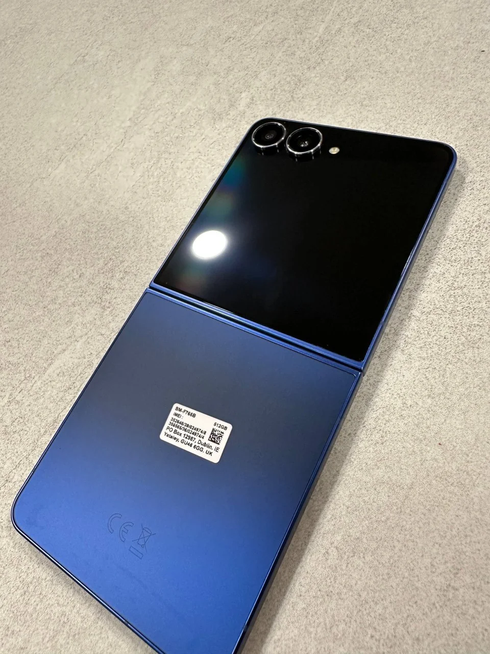 Samsung Galaxy Z Flip7 512 ГБ