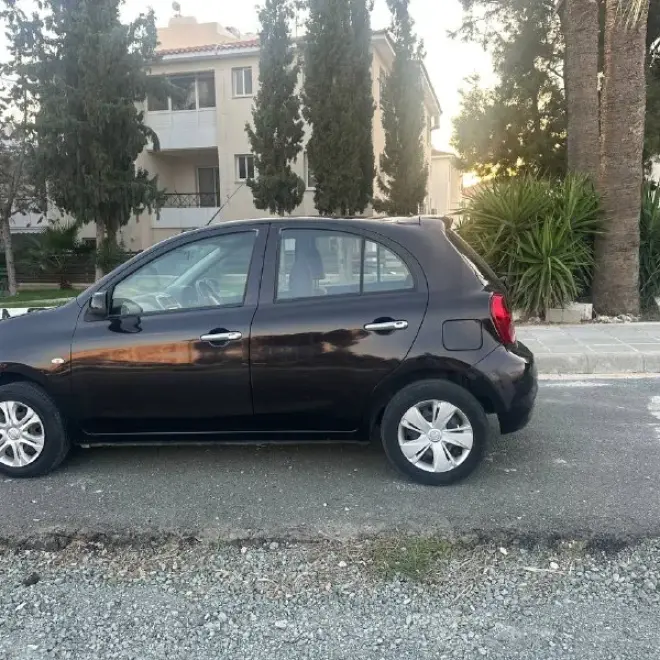 Nissan March