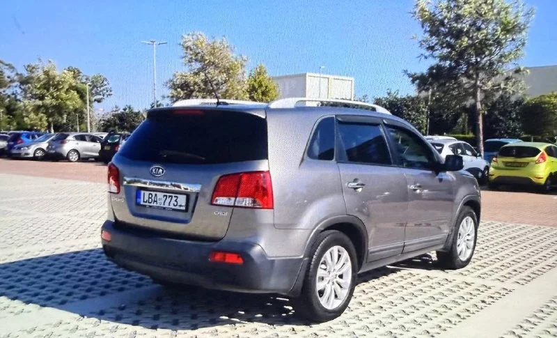 Kia Sorento 2012 года