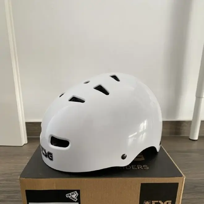 Шлем TSG Skate/BMX-Injected