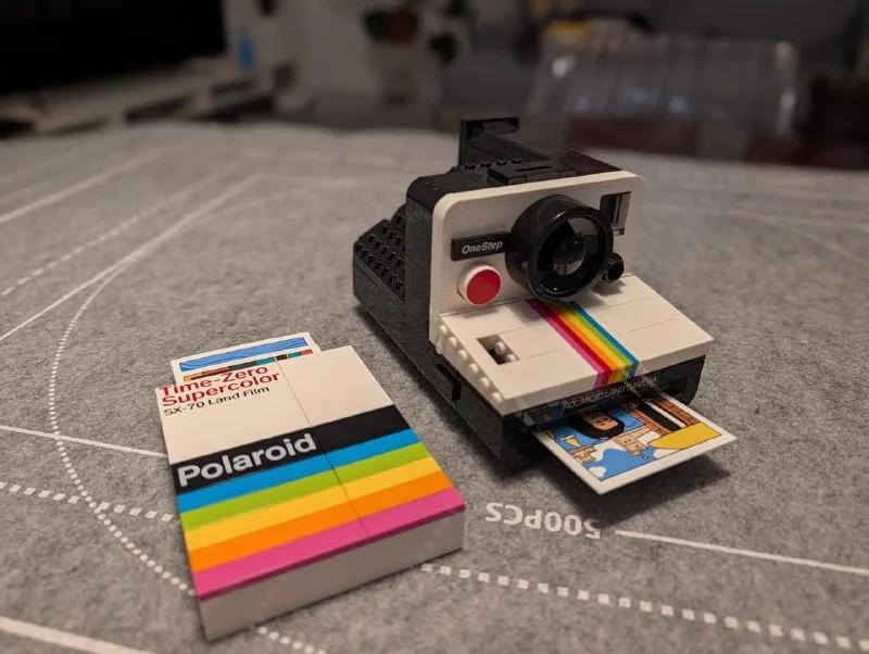 Lego Polaroid 21345