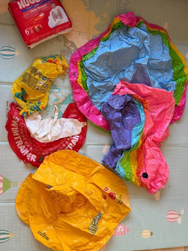 Детский набор для плавания и подгузники Huggies