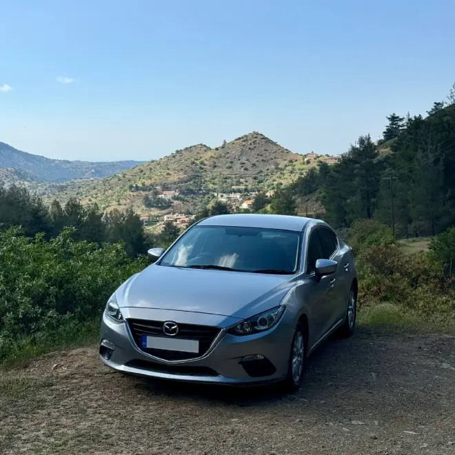 Mazda Axela Hybrid / Мазда 3